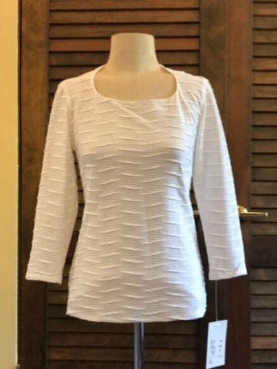 Lucien Daunois Tops - Elegant White Textured Top
